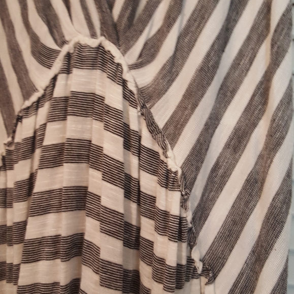 Striped tank - Picture 6 of 6